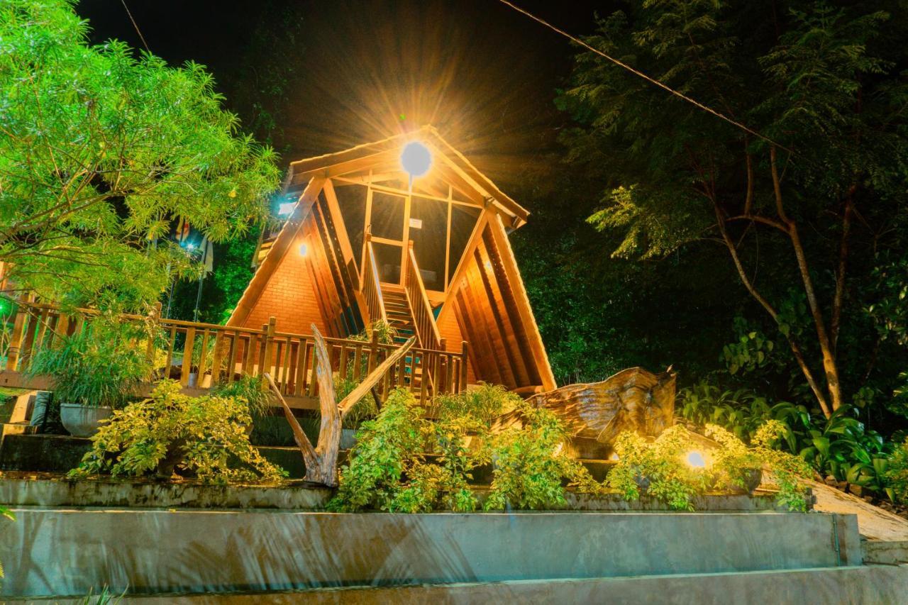 Uma Garden Kandegedara Hotel Matugama Kültér fotó